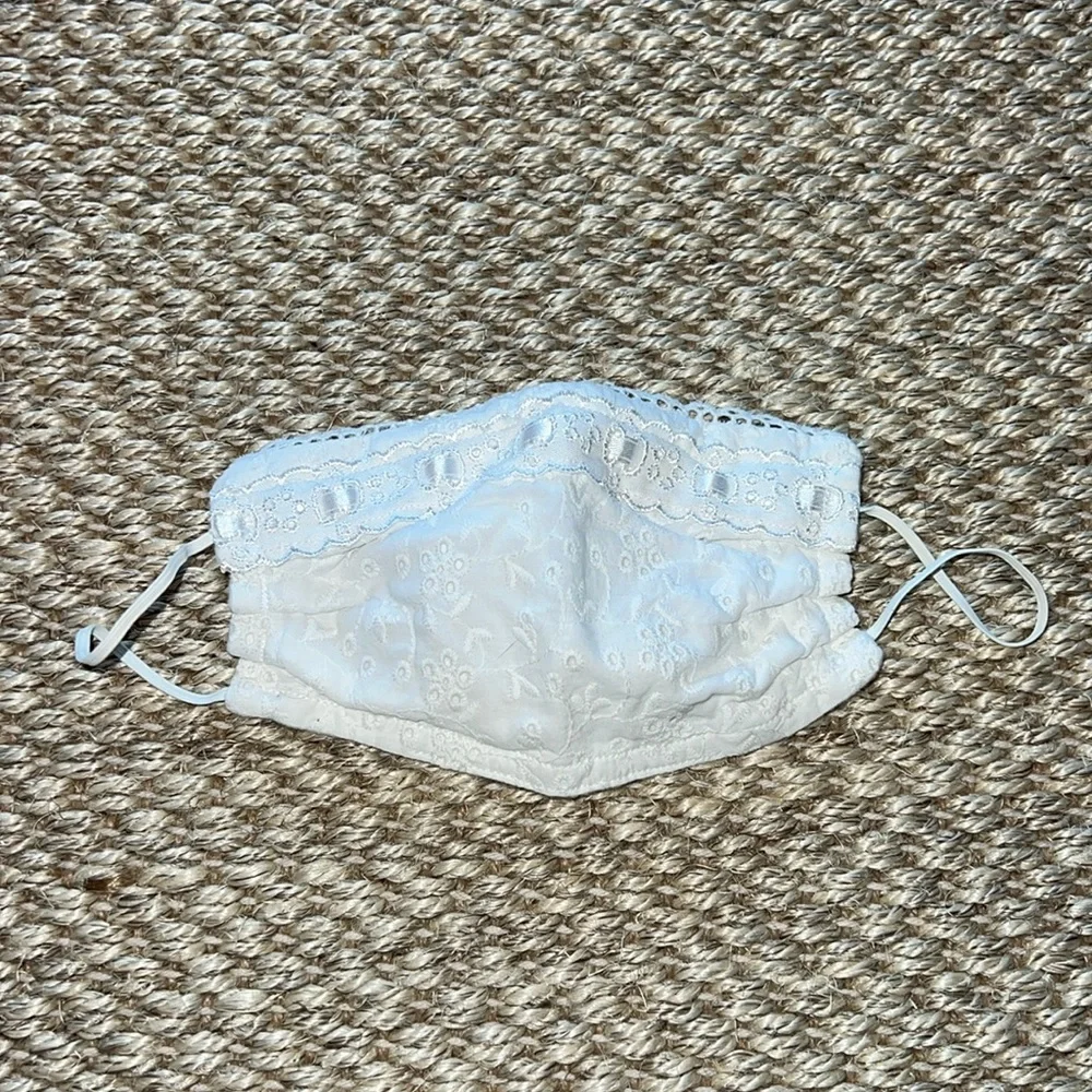 Zara White Eyelet Lace Face Mask for little girls